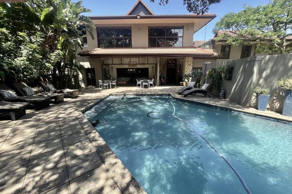 Spectacular 13-Bedroom Guest House Steps from La Lucia Beach – A Coastal Gem!

Welcome to your dream investment or luxurious family ...