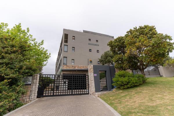 Ground Floor 2 Bedroom Apartment in Secure Complex

Lock up and go 2 Bedroom ground floor apartment in a quiet and secure complex ...