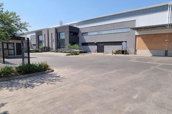 3573/m2 Pomona warehouse To let 

- 24 hour access control to park
- A grade offices in ...