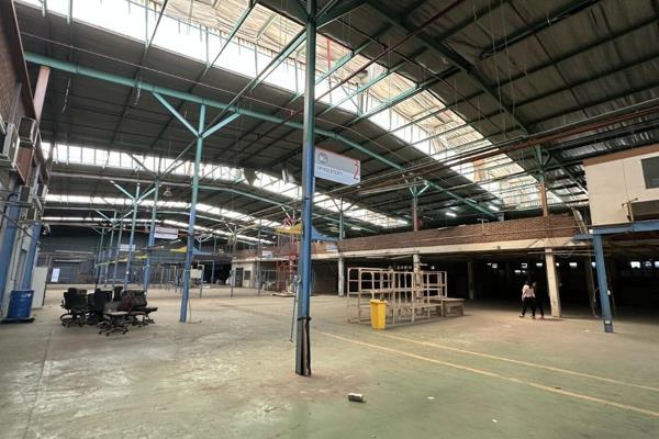 Prime 10,315m&#178; Industrial Property with Factory, Offices &amp;amp; Yard TO LET in ...