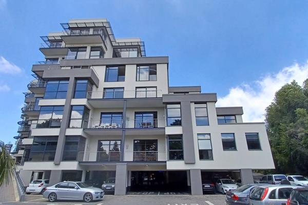 Situated on the 2nd floor of 41 Rivonia Road in Sandhurst, these premium-grade offices ...