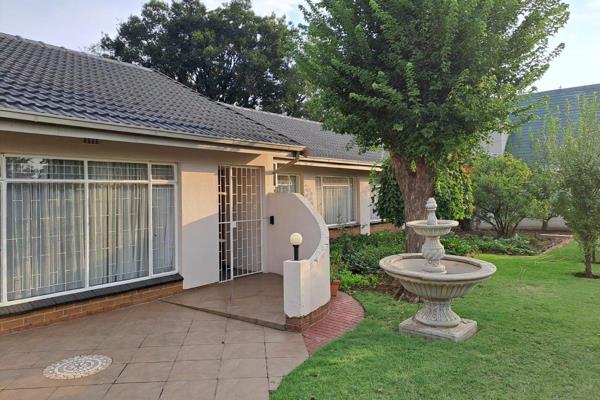 A beautiful family home situated in a desired area.  As you enter the house, the pleasant looking TV room (with aircon) welcomes you.  ...