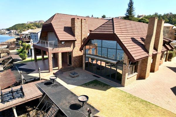 Situated on the banks of the Bronkhorstspruit Dam against the backdrop of the Eastern tip of the Magaliesberg mountain these two ...