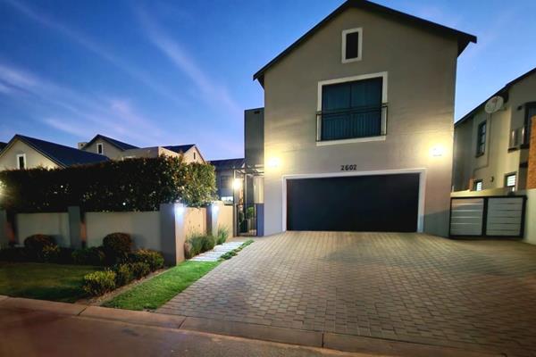 Situated in Golden Fields Estate, a sought after security estate in Centurion. Close to ...