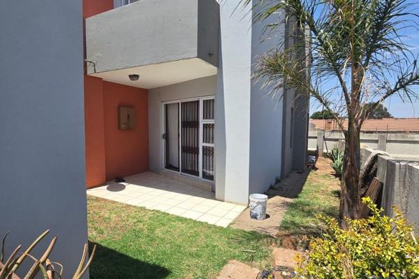 This property offers you 2 bedrooms and 2 bathrooms
Open plan kitchen and lounge area
Single Garage