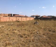 Vacant Land / Plot for sale in Aerorand South