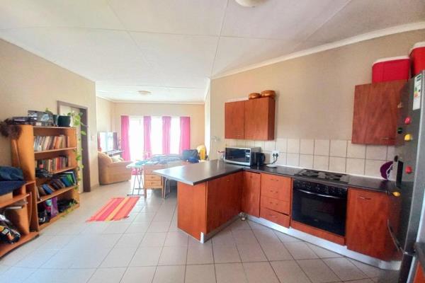 Neat one bedroom top floor apartment available for sale.  
One bedroom with built in cupboards.  
One bathroom with shower and ...