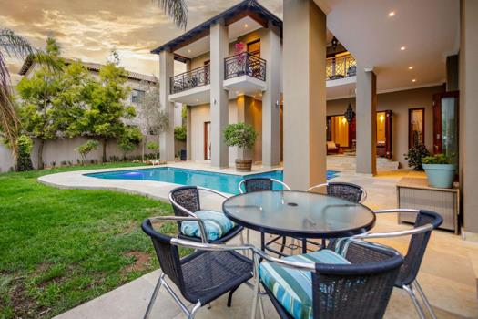 4 Bedroom House for sale in Ebotse Golf Estate