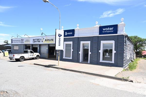 10 investment properties • triple net leases 
wimpy • miladys • sheet street • oasis ...