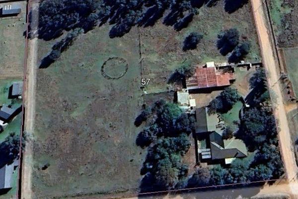 Christmas special!
Nestled on a generous 2.082-hectare agricultural holding in a prime location, this charming property offers ...