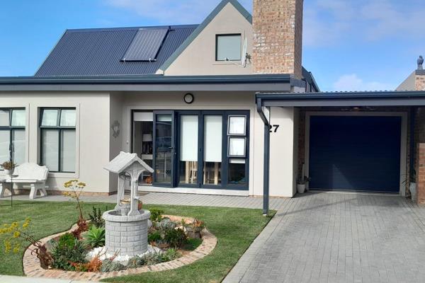 &quot;SOLE MANDATE&quot;  This gorgeous home is situated in a secure Estate.  Walk to the beach and other amenities.  Langeberg Mall ...