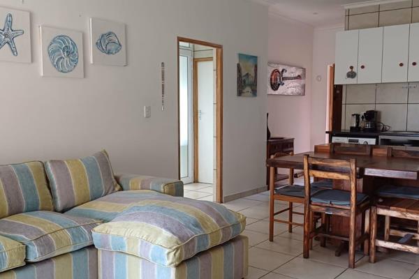 HOLIDAY ACCOMODATION AVAILABLE in Reebok approximately 2-3km from the beach.
This place can also be used by a professional person for ...