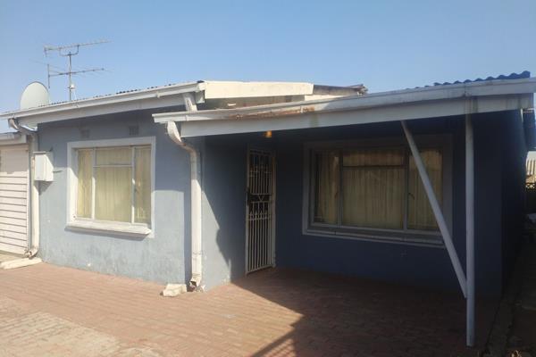 3 Bedroom house for sale in Kwa-Thema

The property is situated in the heart of Kwa-Thema, near public transport, schools  and ...