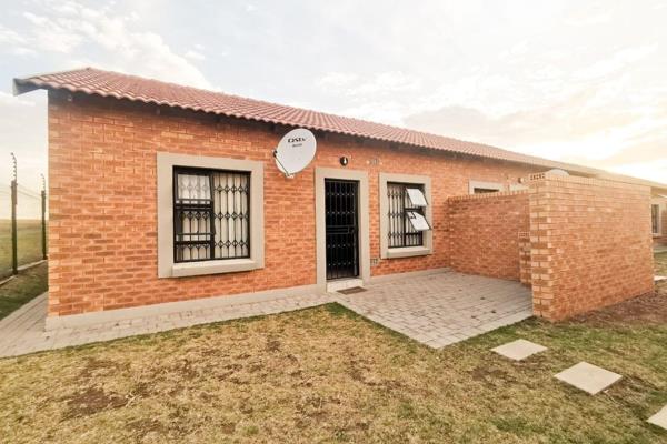 Discover this lovely three-bedroom home situated in the neighborhood of The Hills. This residence offers a bathroom with a toilet ...