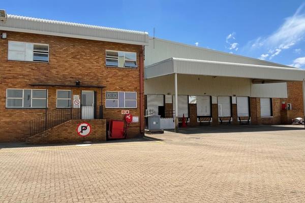 Discover a prime opportunity in Jet Park with this expansive 19294 m&#178; property ...