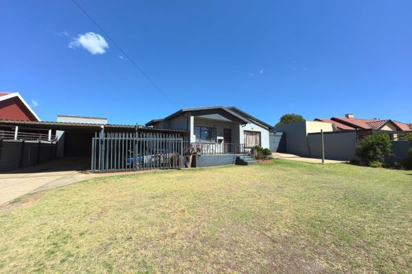 Nestled in the popular suburb of Witpoortjie, this spacious family home on a generous ...