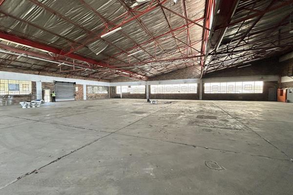 This neat 1554m2 warehouse is available to let in the Benrose, 1340m2 is allocated to ...