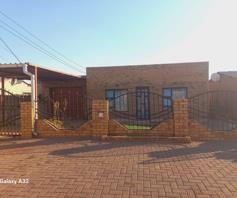 House for sale in Tsakane Central