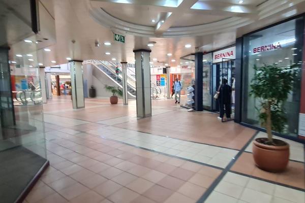 Retail Shop for Rent – Spacious Opportunity in a High-Traffic Area

An ideal retail space is available for immediate rent, offering ...