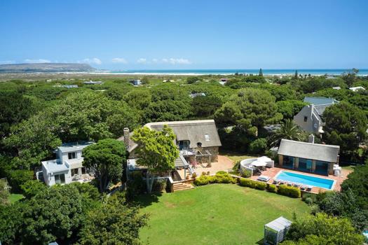 6 Bedroom House for sale in Chapmans Peak