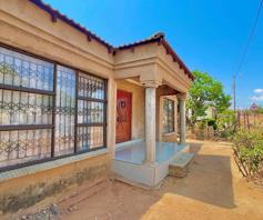 House for sale in Soshanguve KK