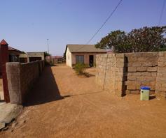 House for sale in Soshanguve JJ