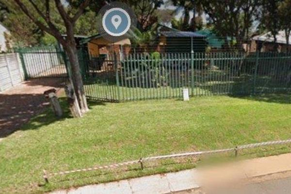 Insolvent 3 Bedroom house for sale in PRETORIA NORTH. 
-
This property is on a HUGE ...