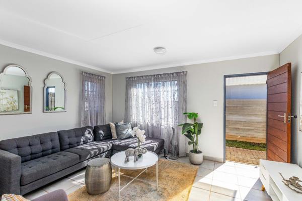 Discover the perfect blend of luxury and affordability in this stunning newly developed three-bedroom free-standing house. Designed ...