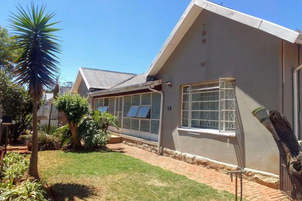 This spacious 3 Bedroom, 2 Bathroom house offers the new owners, warmth, comfort, luxury ...