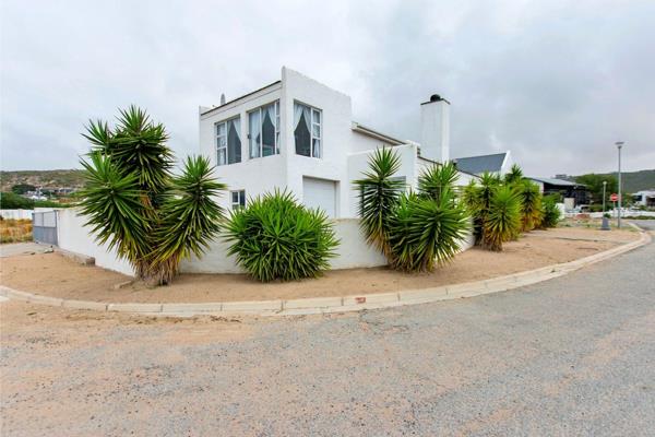 This house is situated near The Palms Centre where you will find Coffee Shops ...