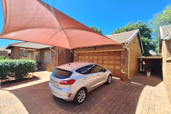 Have a look at this lovely family home in a sought-after, secure complex!

Features:
- 3 Bedrooms
- 2 Bathrooms
- 2 Garages ...