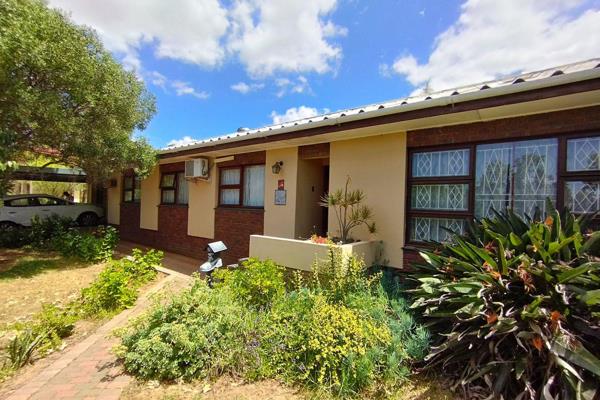 For Sale R2 150 000
Exclusive Sole Mandate

Lovely 4 Bedroom Family Home

This home features four Bedrooms with Built in Cupboards and ...