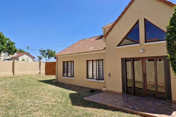 Annabella estate - barbeque downs


1. Property Features

4 bedrooms, 2 bathrooms, double garage, 1 study, open plan lounge, kitchen ...