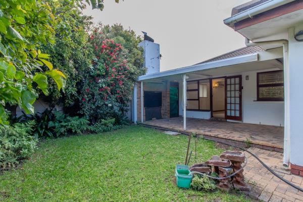 Nestled in the heart of Strand, this delightful 3-bedroom home combines beachside living ...