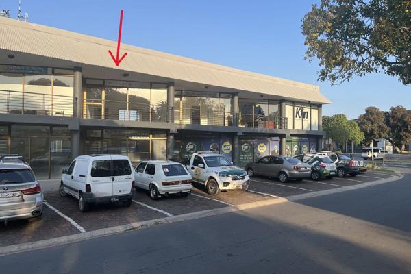 OFFICE UNIT 6 - 58m&#178; 

ONE Plett Building.

Situated close to the main road  and ...