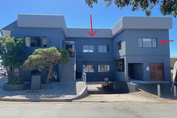 OFFICE UNIT 9 - 79m&#178;

ONE Plett Building.

Large first floor office unit.
Carpet ...