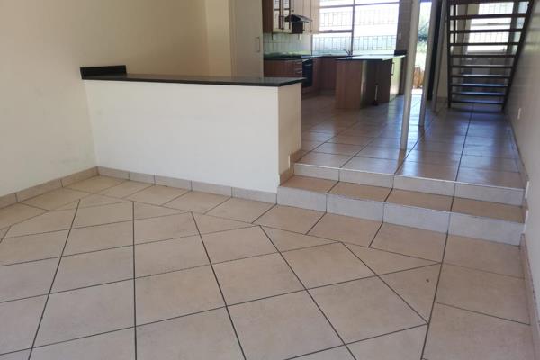 Elangeni, lyttleton manor, centurion
spacious 2 bedroom duplex
open plan kitchen
single car parking
small garden  area (private &amp; ...