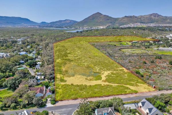 The first phase of the highly anticipated Protea Ridge Estate development in Kommetjie ...