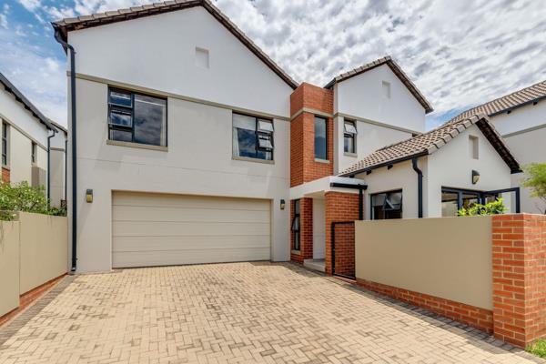 Discover this modern double-storey home nestled in the heart of Broadacres offering secure and stylish living in a sought-after complex ...