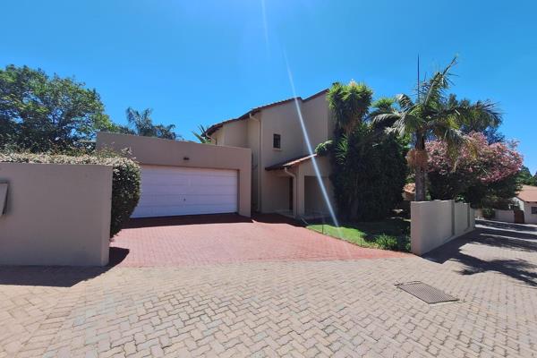 This 3 Bedroom with 2.5 bathrooms Townhouse is in Lonehill to rent
Rent R 18 500 ex utilities
Deposit R 18 500
Lease and admin fee R ...