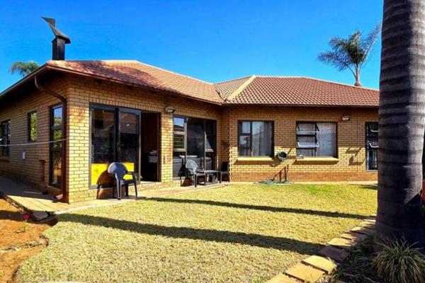 Welcome to this charming standalone 3-bedroom house in a beautifully maintained complex in Equestria. This home combines modern ...