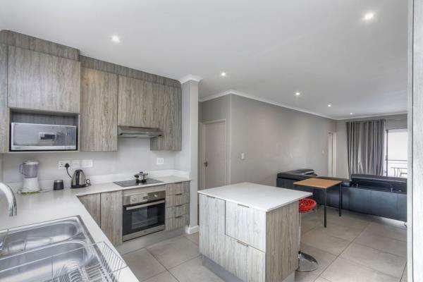 Introducing a stunning modern apartment in the heart of Sandton, one of the most ...