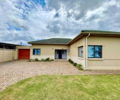 House for sale in Somerset Park