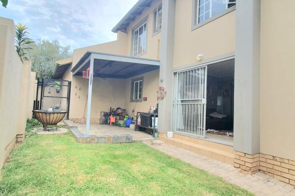 This cozy townhouse offers a well sized lounge and a server kitchen, allowing a flow between the two spaces allowing inclusion for both ...