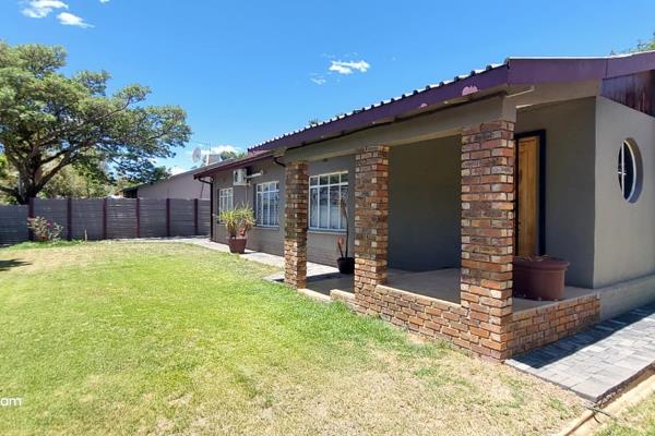 Welcome to this beautifully maintained 4 bedroom family home in the heart of Protea Park, Rustenburg. 

Situated just a short walk ...