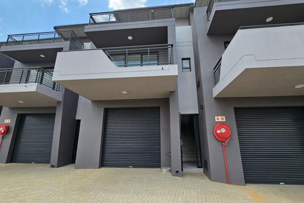 The newly finished unit at Formula K raceway in Benoni features a modern design with contemporary amenities, covering 111m2. 

It is ...