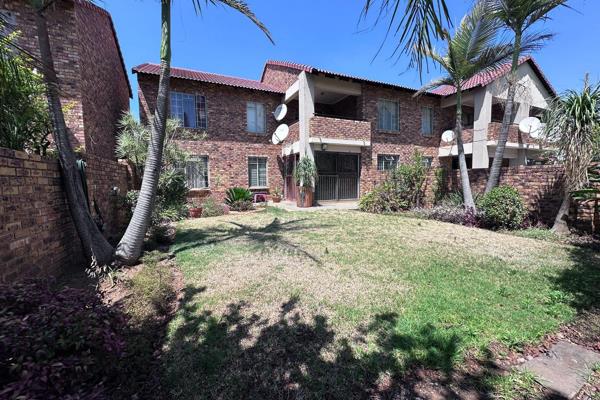 Offers Welcome

This ultra modern property is situated close to Theresapark School, Sasol Garage Waterbok Street and Ninapark ...