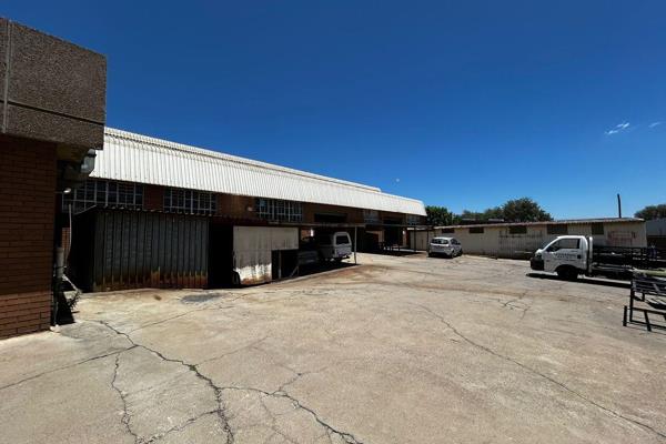 Industrial warehouse and or factory unit in a very neat industrial complex in a central ...