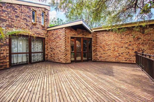 3 Bedroom House for sale in Moreleta Park