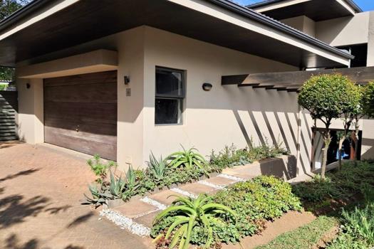 3 Bedroom Townhouse for sale in Brettenwood Coastal Estate